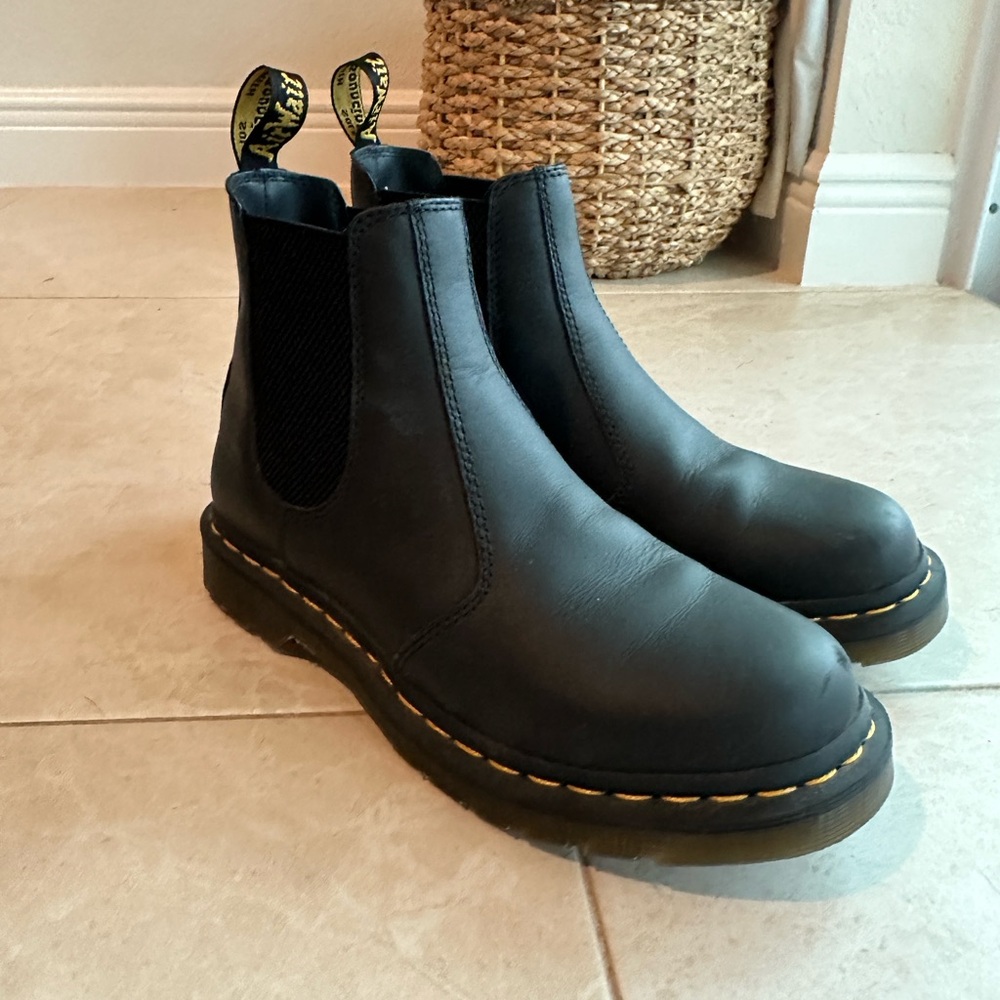 doc marten embury chelsea boot